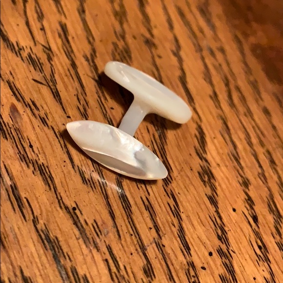 Cuff links - Picture 3 of 4